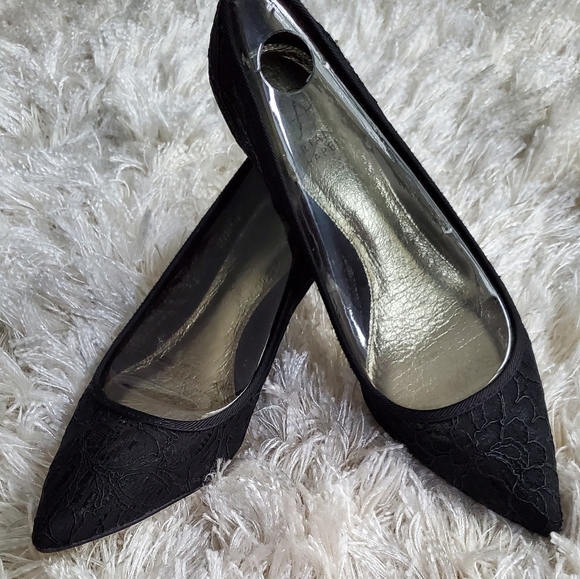 Adrianna Papell heels - Picture 1 of 4